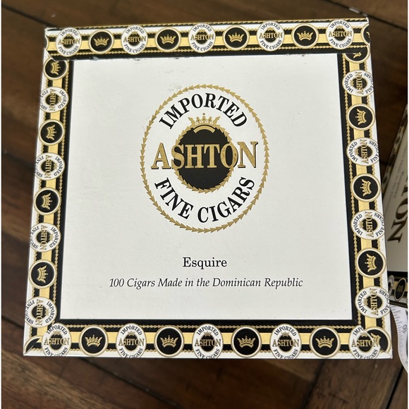 Ashton wooden cigar boxes - Picture 4 of 7